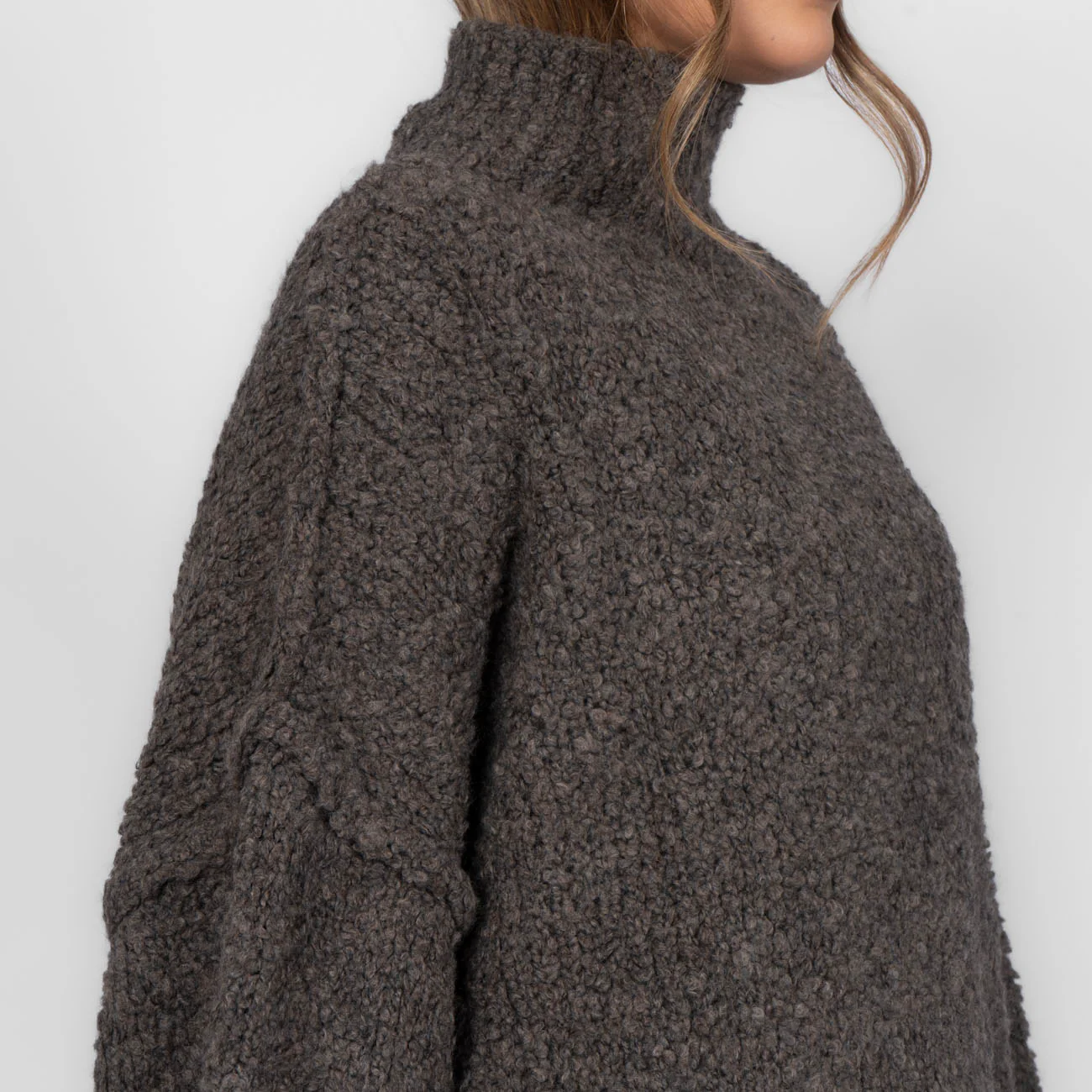 Bouclé Oversize Pullover "CasualCozy" - Image 15