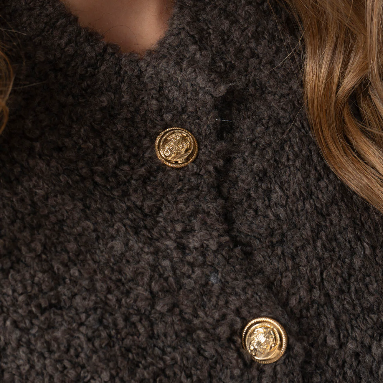 Bouclé Oversized Cardigan "CozyGlam" - Image 4