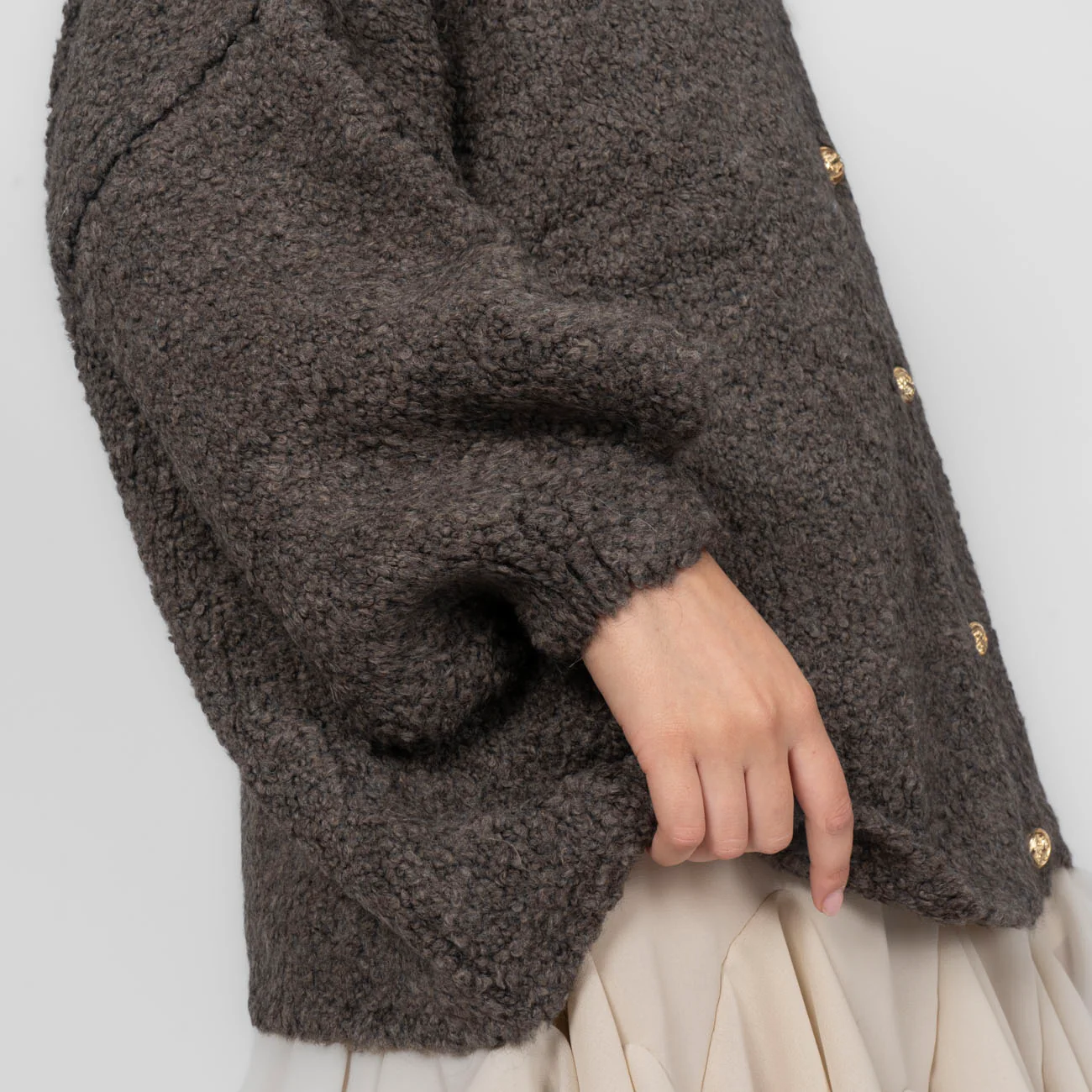 Bouclé Oversized Cardigan "CozyGlam" - Image 5