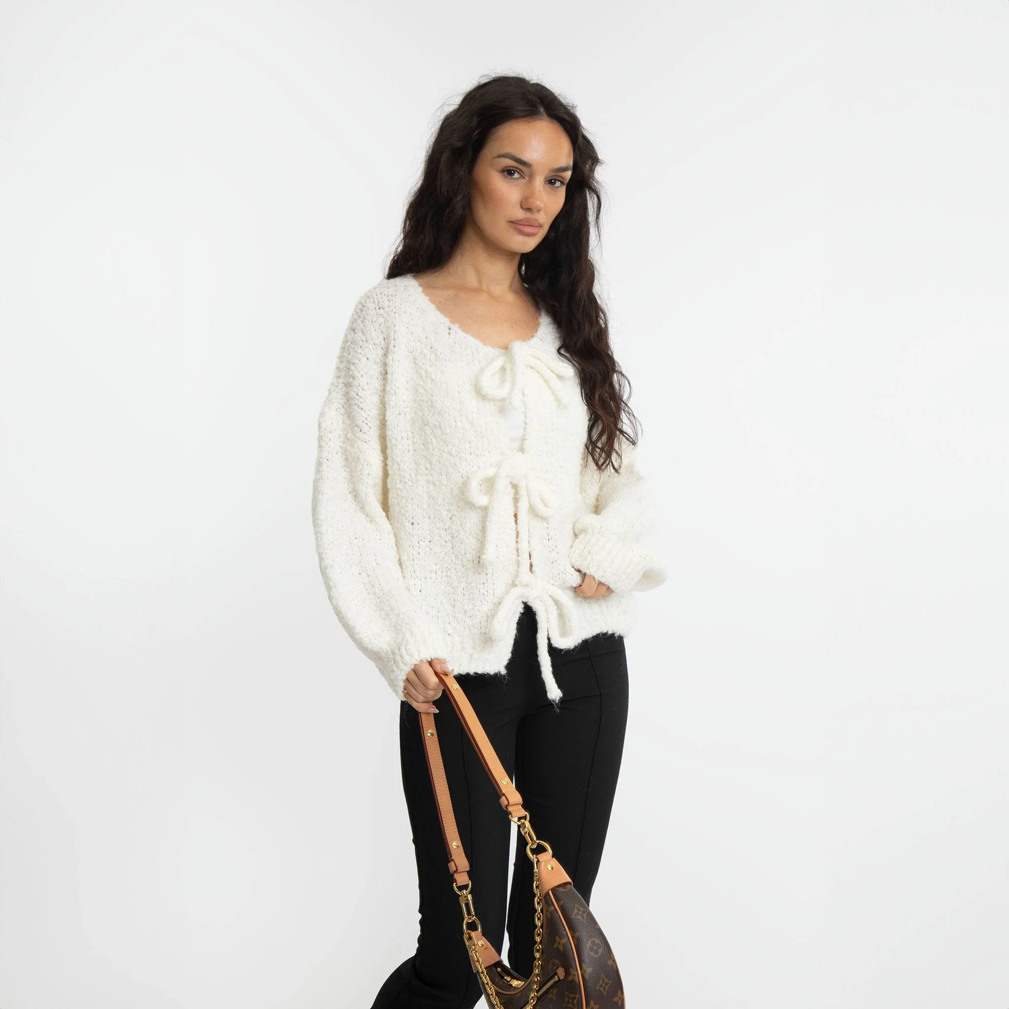 Bouclé Oversized Cardigan mit Schleifen - Image 25