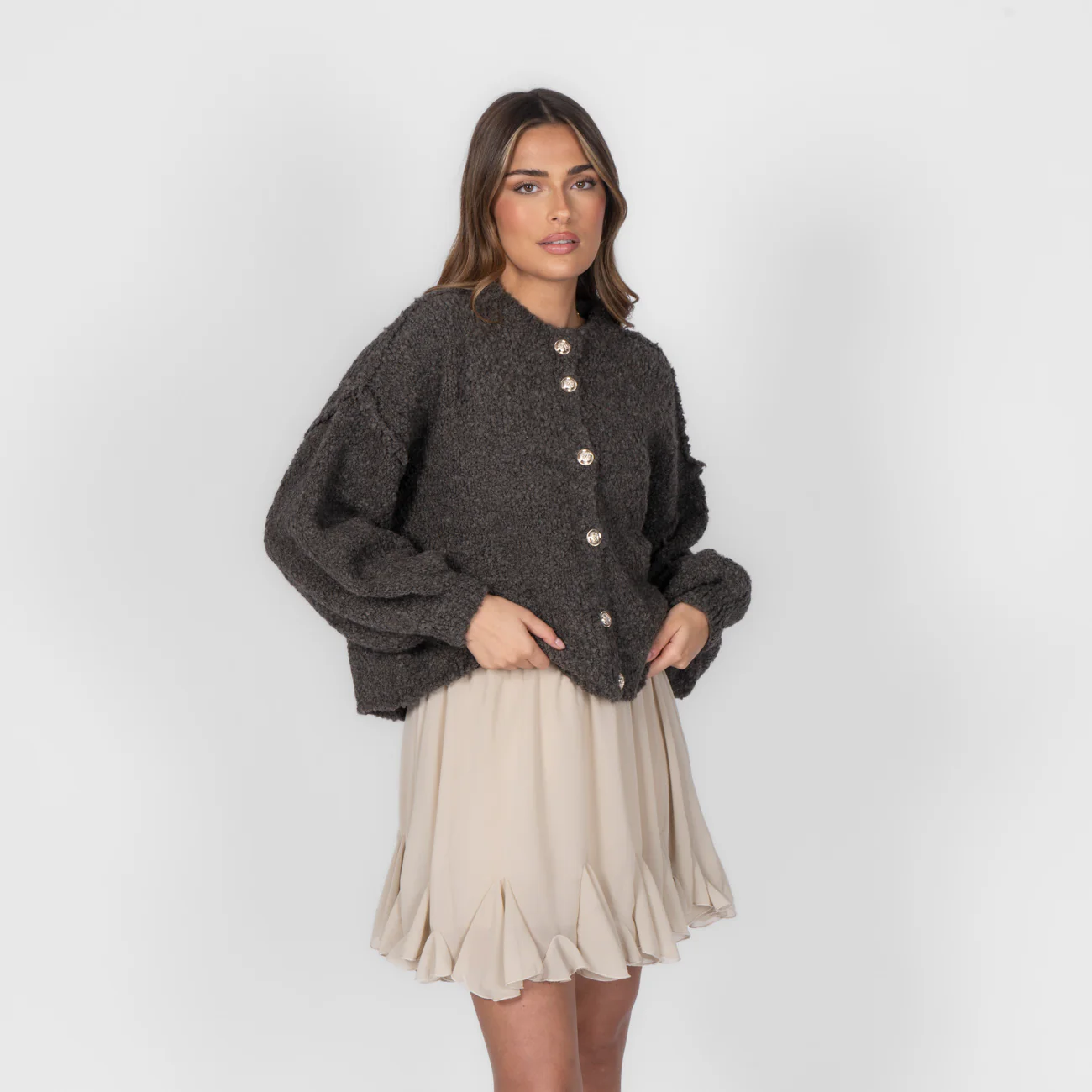 Bouclé Oversized Cardigan Short "CozyGlam" - Image 4