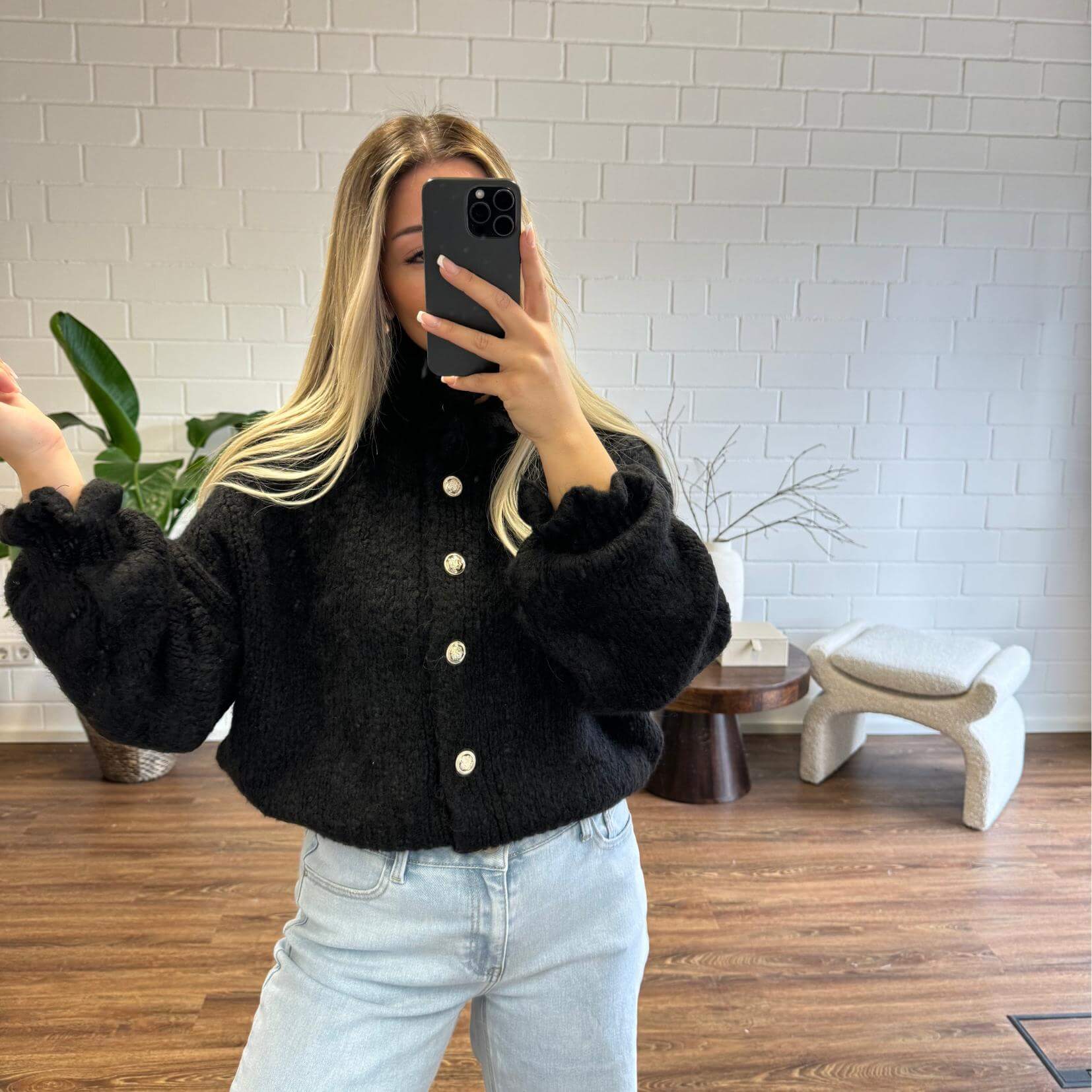 Cardigan Tulip - Image 17