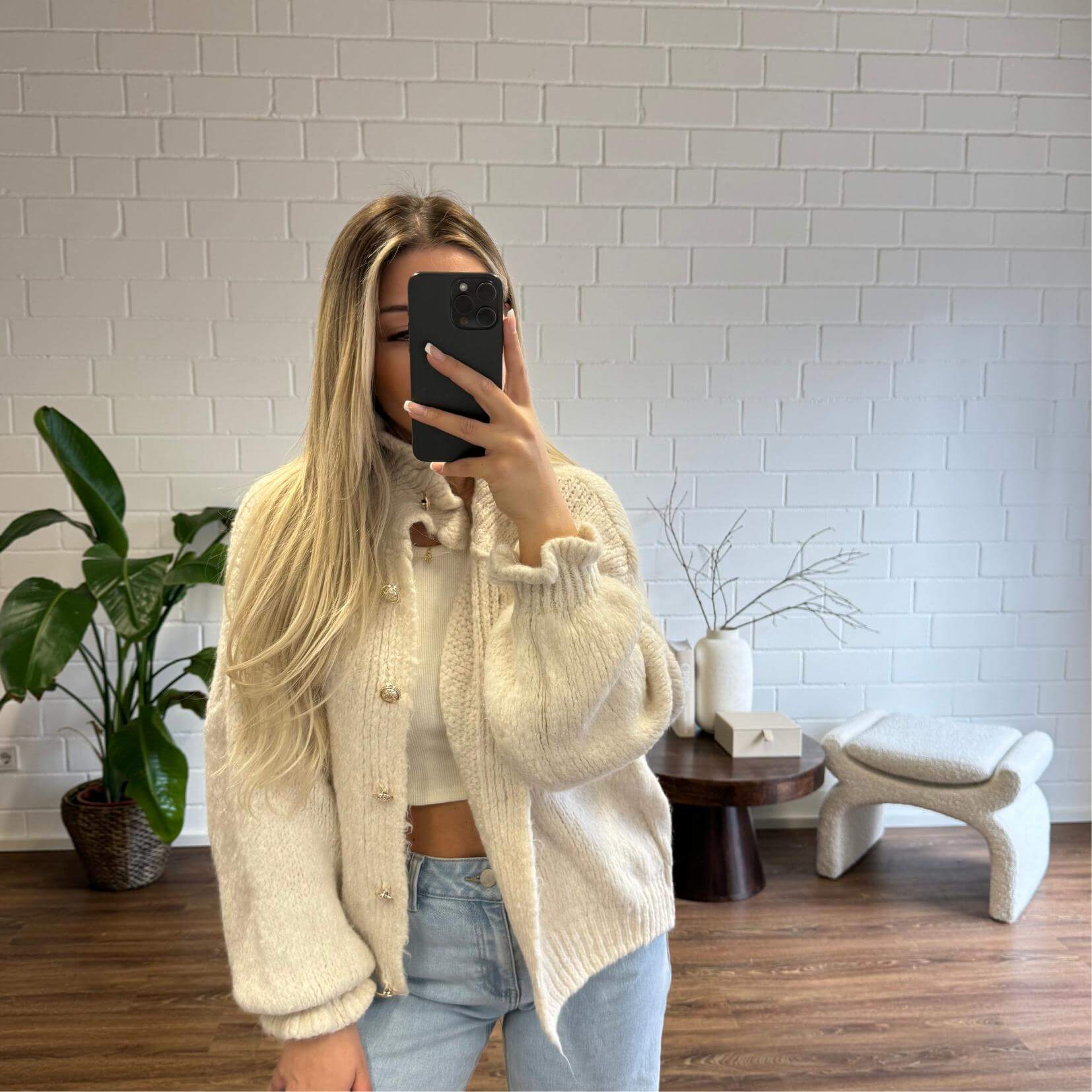 Cardigan Tulip - Image 19