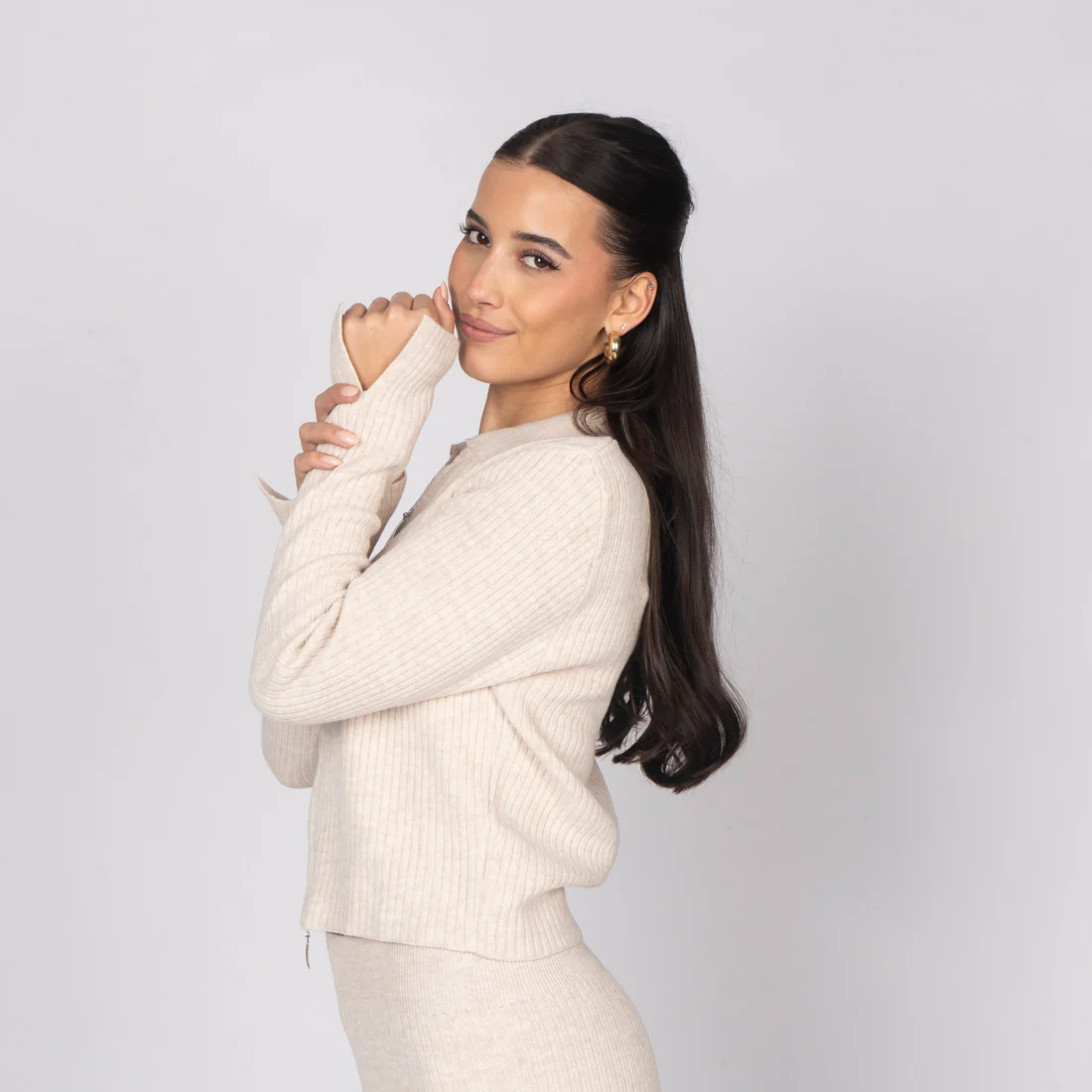 Essential Cropped Lounge Set - Image 16