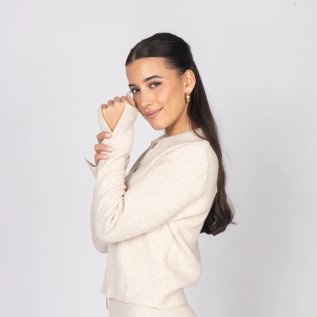 Essential Cropped Lounge Set - Image 18