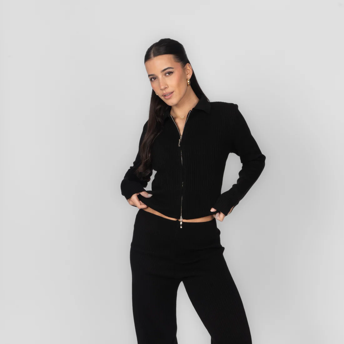 Essential Cropped Lounge Set - Image 20