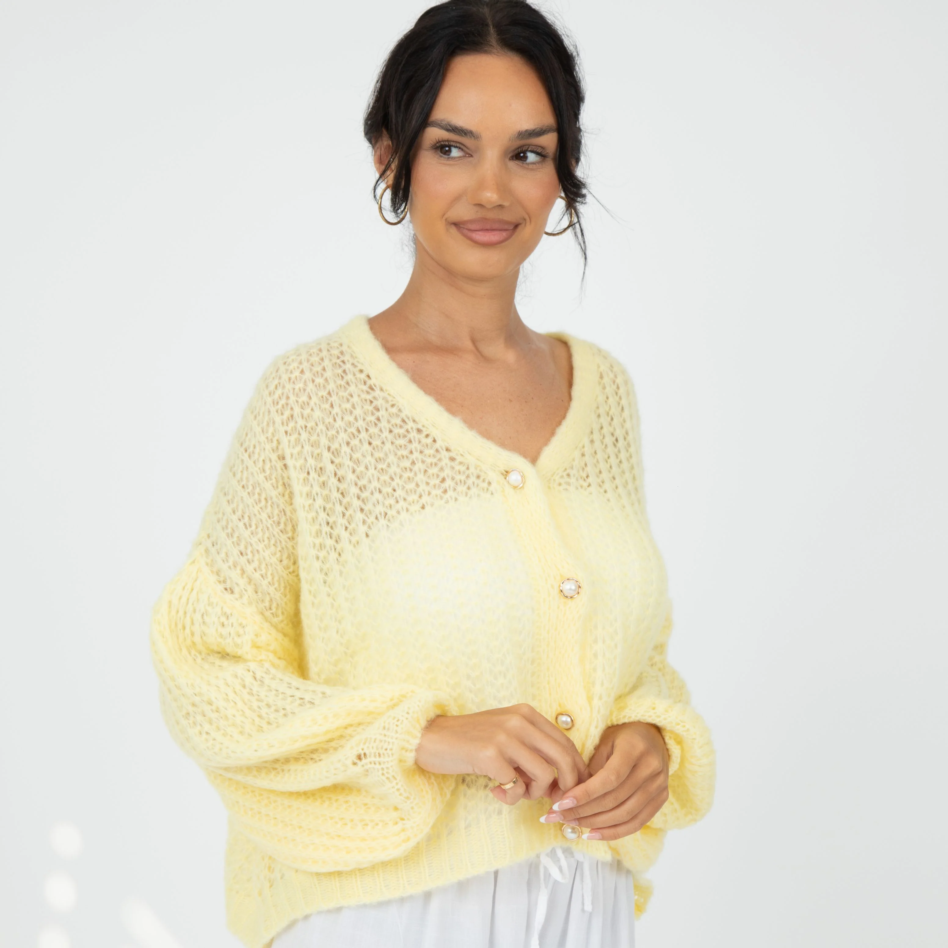 Feiner Lochstrick Cardigan - Image 7