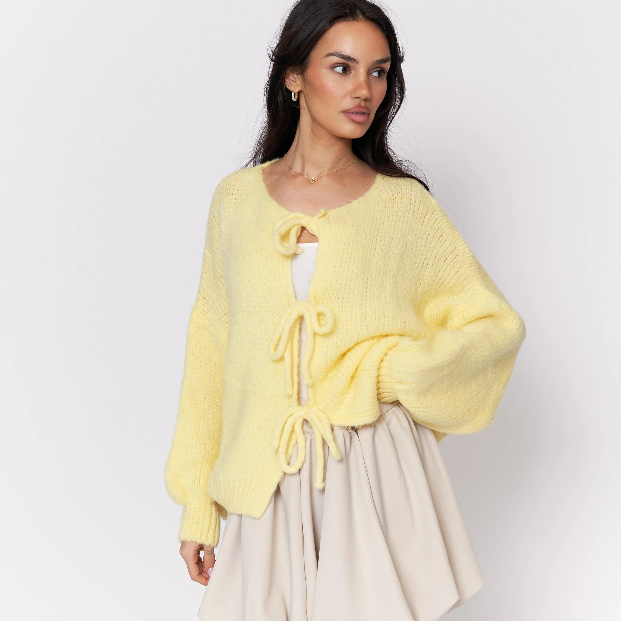 Oversized Cardigan mit Schleifen - Image 26