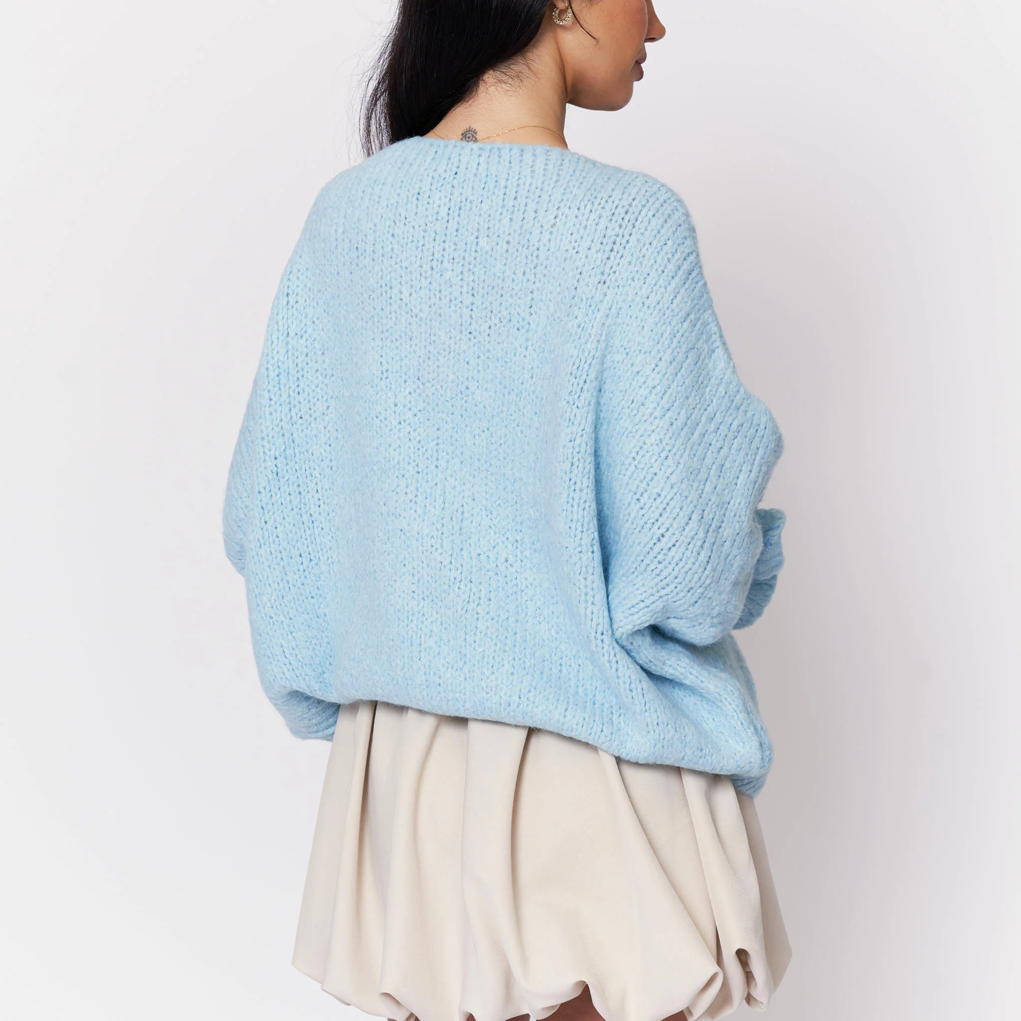 Oversized Cardigan mit Schleifen - Image 36