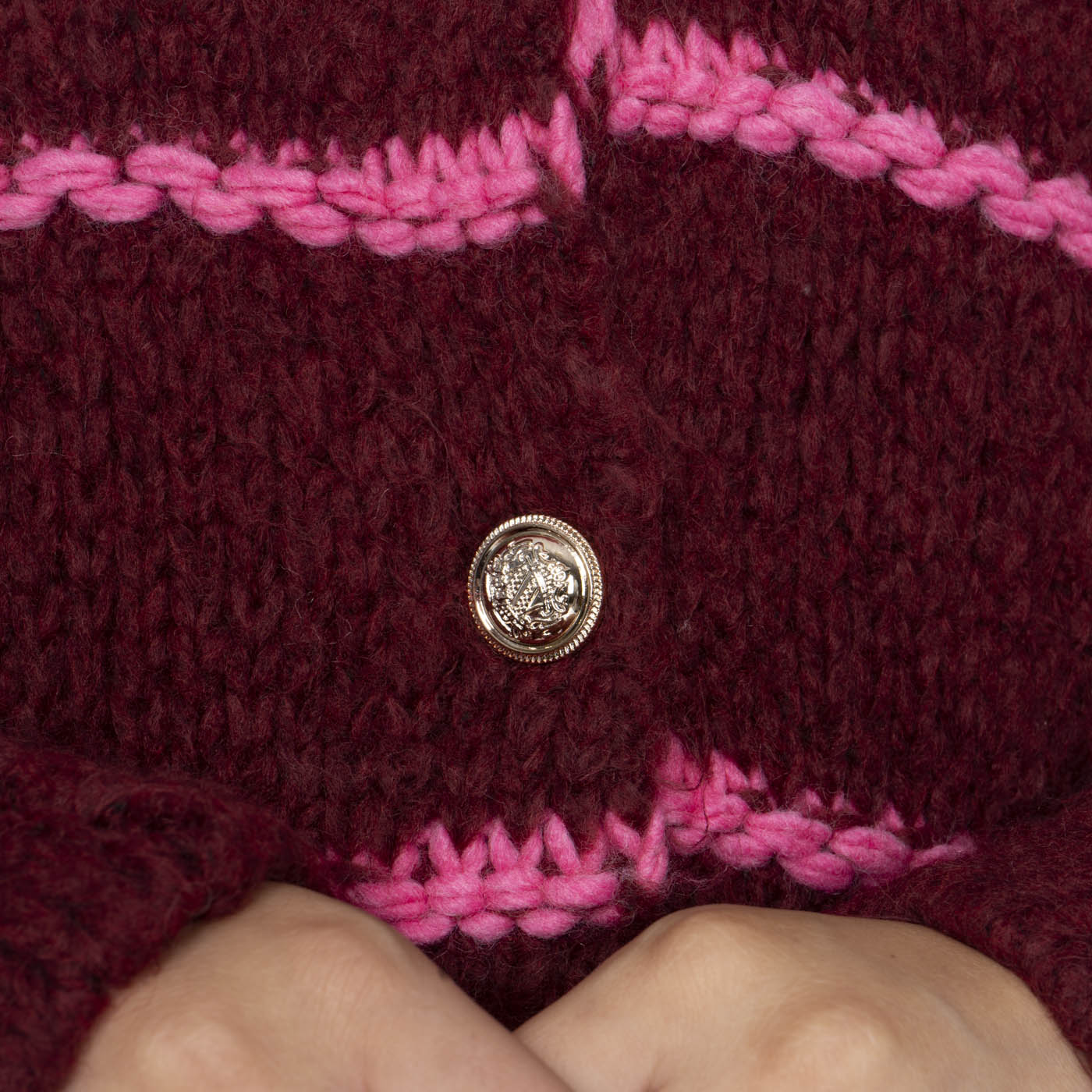 Oversized Cardigan Short Gestreift "CozyGlam" - Image 3