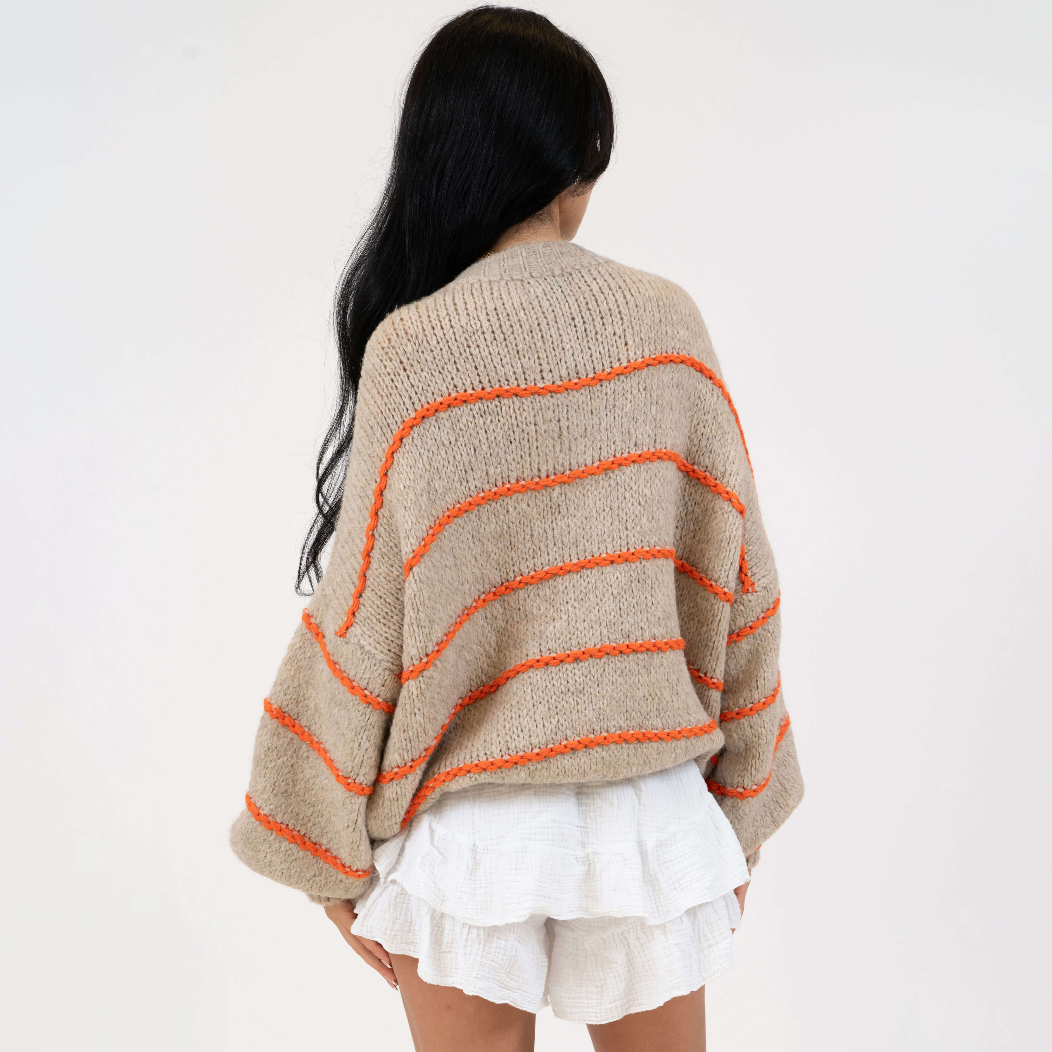 Oversized Cardigan Short Gestreift "CozyGlam" - Image 9