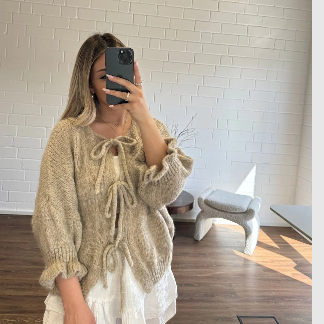 Oversized Tulip Cardigan mit Schleifen - Image 11