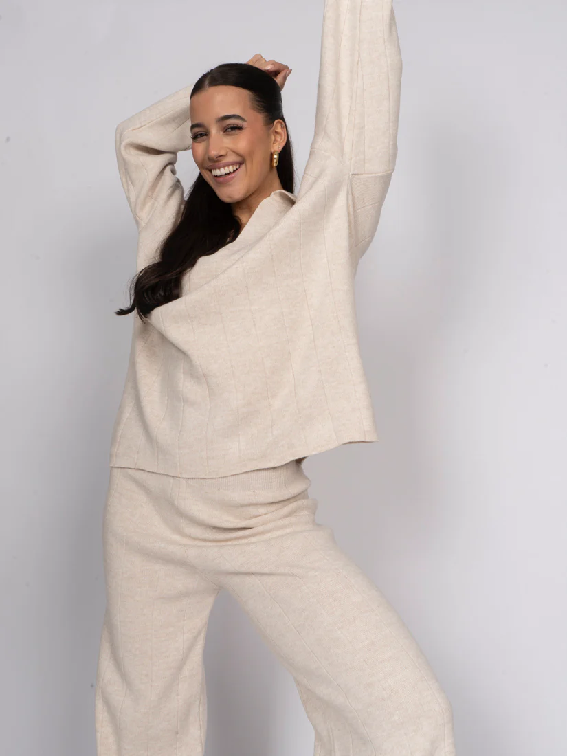 Rippstrick Oberteil mit V-Ausschnitt - Image 6