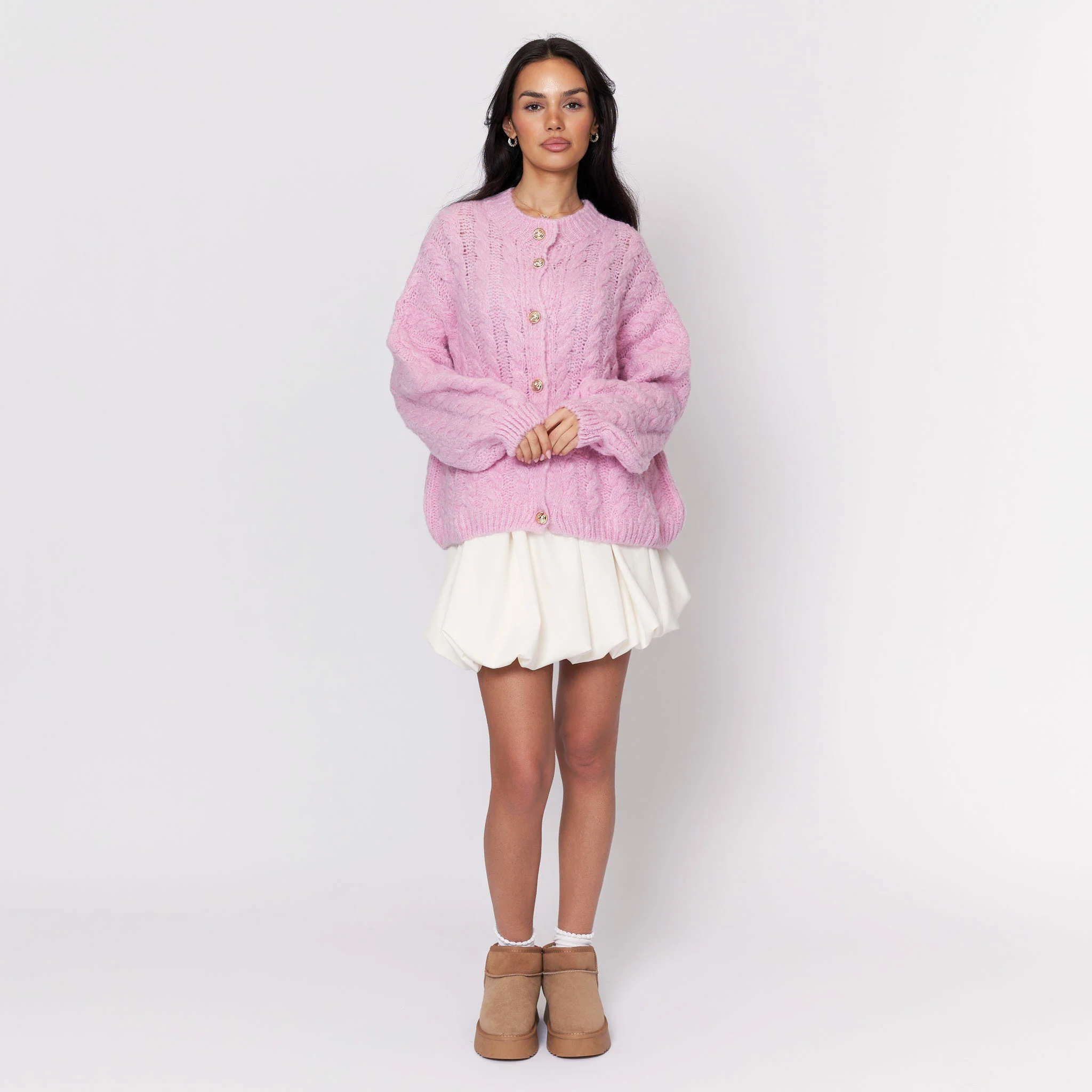 Short Oversize Zopfmuster Cardigan - Image 11