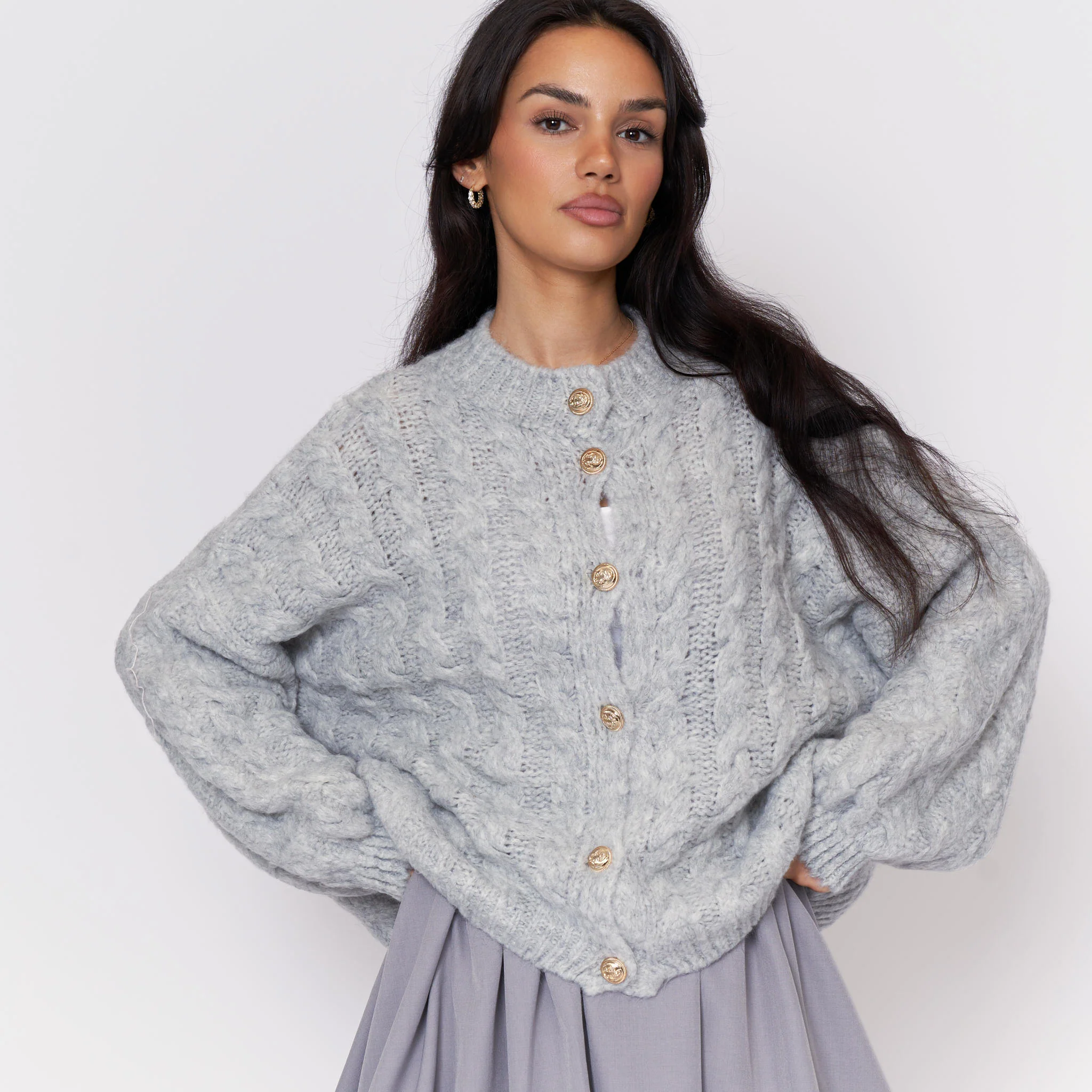 Short Oversize Zopfmuster Cardigan - Image 24