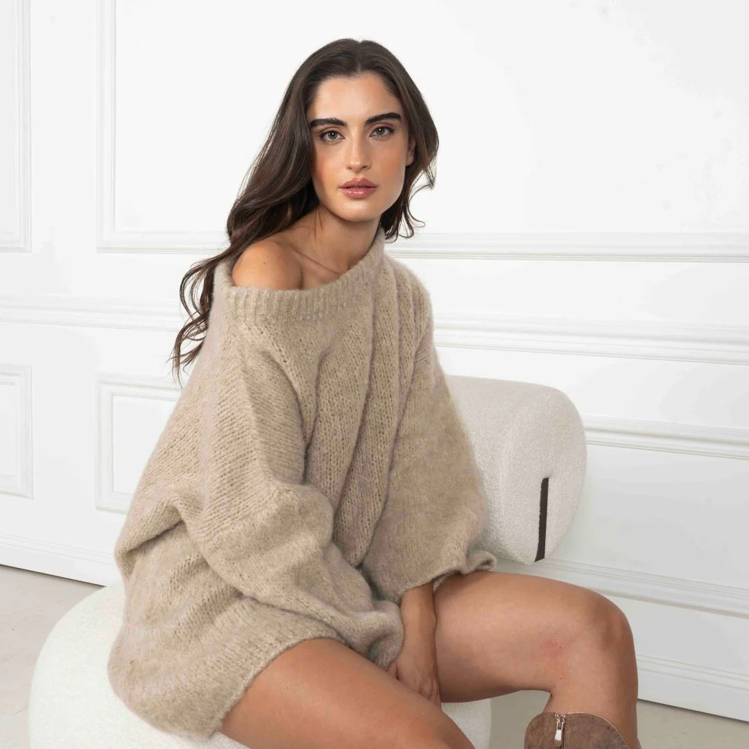 Ultra-Soft Off-Shoulder Pulloverkleid - Image 13